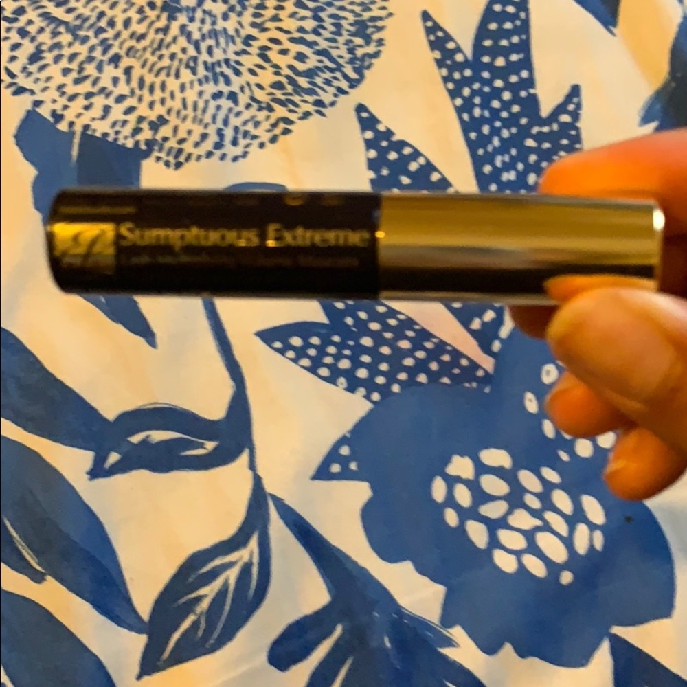Makeup bundle - Picture 3 of 3